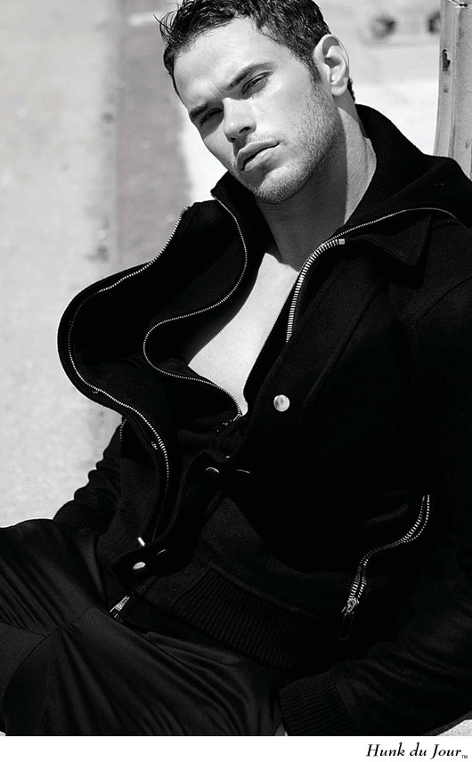 Kellan Lutz - Hunk du Jour Kellan Lutz - Hunk du Jour