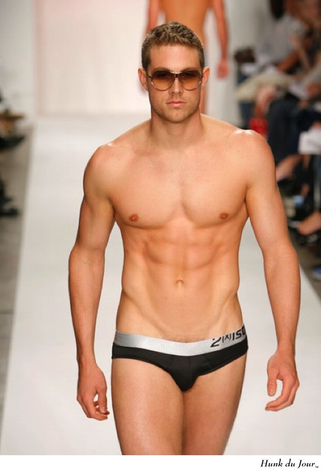 2(x)ist Underwear Model - Hunk du Jour 2(x)ist Underwear Model - Hunk du Jour