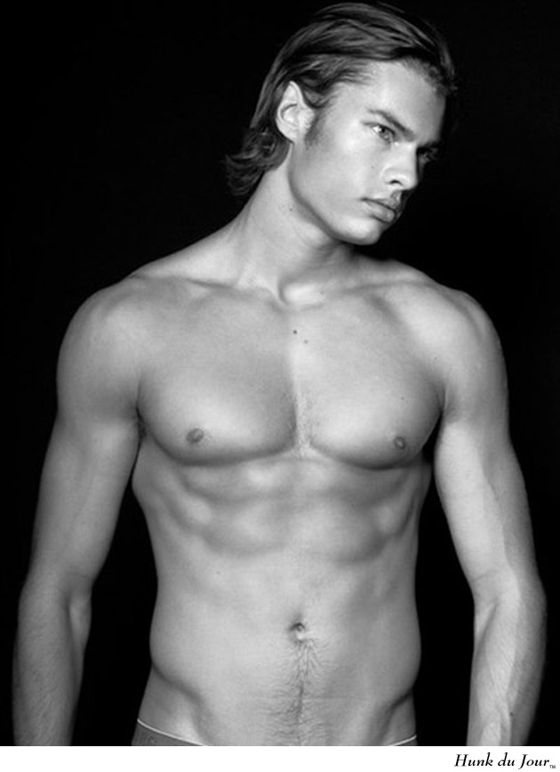 Alexander Kjellevik - Hunk du Jour Alexander Kjellevik - Hunk du Jour