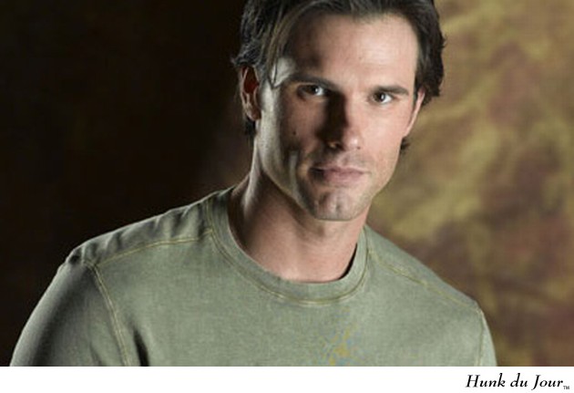 Austin Peck NBC promo shot - Hunk du Jour Austin Peck NBC promo shot - Hunk du Jour