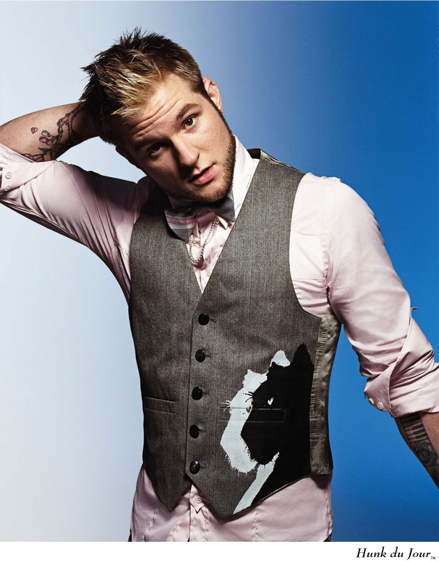 - Hunk du Jour - Hunk du Jour