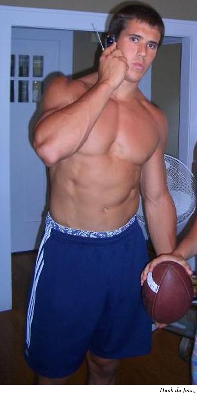Brady Quinn - Hunk du Jour Brady Quinn - Hunk du Jour