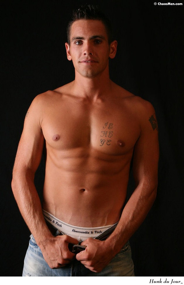 Arin Shirtless - Hunk du Jour Arin Shirtless - Hunk du Jour