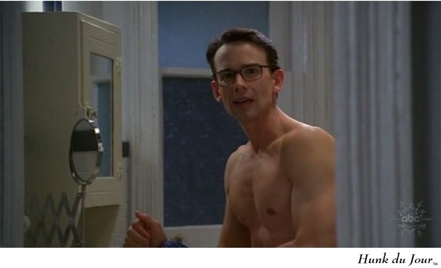 Christopher Gorham covered in Ice Cream on Ugly Betty - Hunk du Jour Christopher Gorham covered in Ice Cream on Ugly Betty - Hunk du Jour