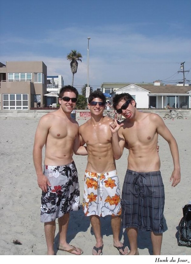 Daniel Booko (center), shirtless on the beach with his buddies. - Hunk du Jour Daniel Booko (center), shirtless on the beach with his buddies. - Hunk du Jour