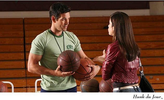 Eddie Cibrian as a PE teacher on Ugly Betty - Hunk du Jour Eddie Cibrian as a PE teacher on Ugly Betty - Hunk du Jour