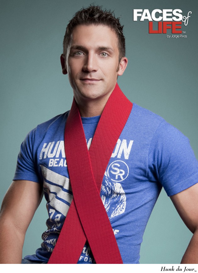 - Hunk du Jour - Hunk du Jour