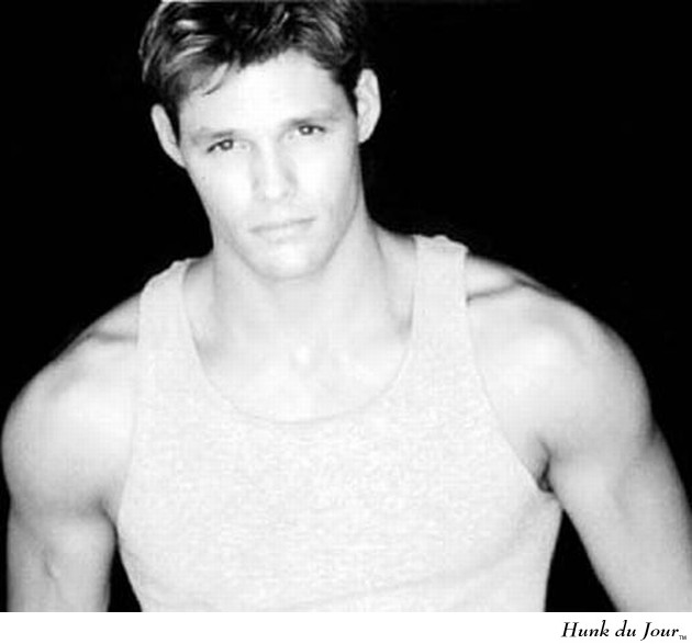 - Hunk du Jour - Hunk du Jour
