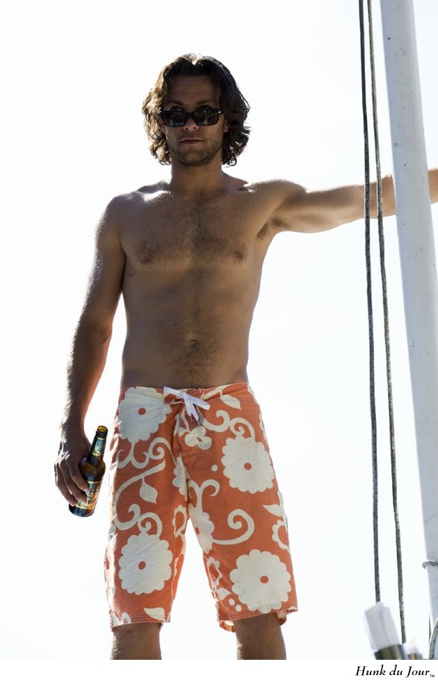 Kyle Schmid - Hunk du Jour Kyle Schmid - Hunk du Jour