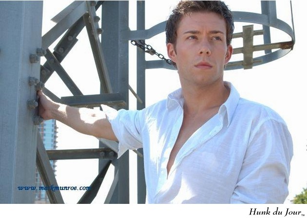 - Hunk du Jour - Hunk du Jour