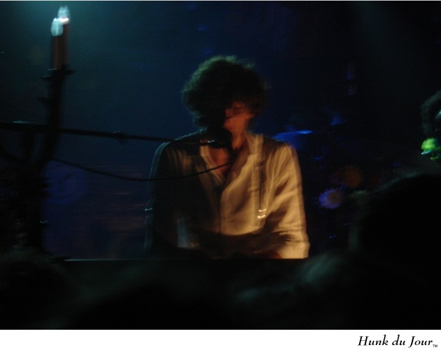 MIKA performs live at the Showbox SODO in Seattle, WA - Hunk du Jour MIKA performs live at the Showbox SODO in Seattle, WA - Hunk du Jour