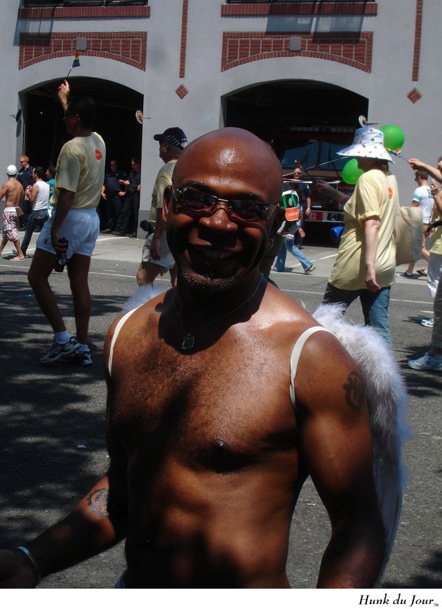 2008 gay pride parade in seattle washington older gay man pics