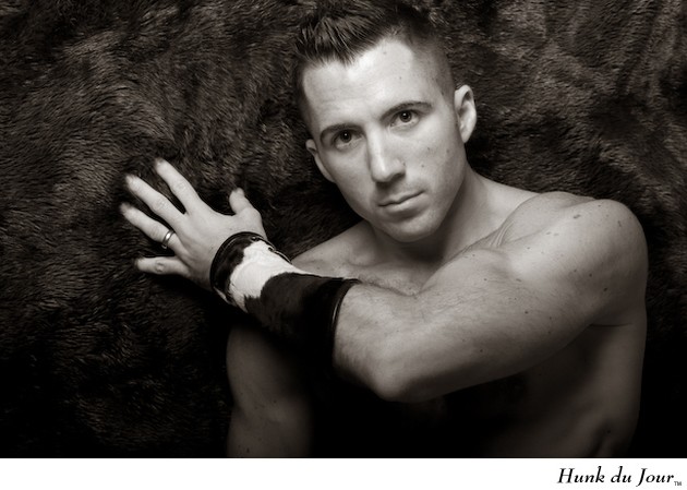 Stephen Massey aka DJ Grind - Hunk du Jour Stephen Massey aka DJ Grind - Hunk du Jour