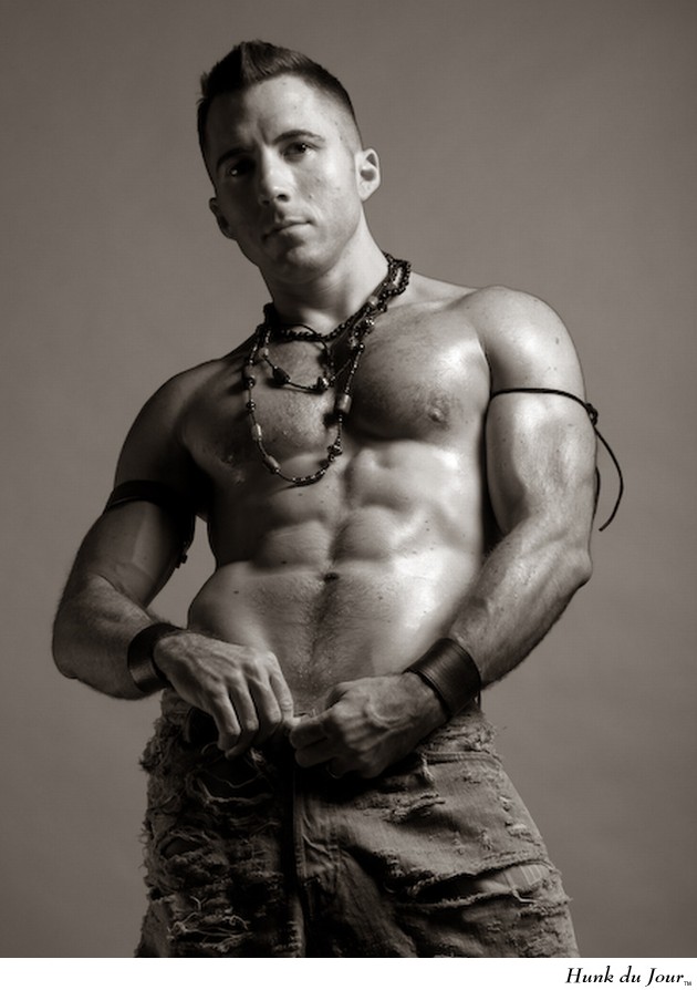 Stephen Massey aka DJ Grind - Hunk du Jour Stephen Massey aka DJ Grind - Hunk du Jour