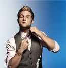 Blake Lewis Debuts New Single on Idol Tonight