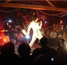 MIKA is Shirtless in Seattle : Concerts