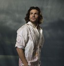 Santiago Cabrera