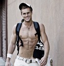 Erik Bunton : Hunk of the Day