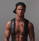 Evan Wadle : Hunk of the Day