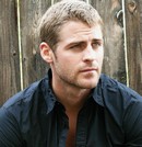 Nathan Marlow : Hunk of the Day