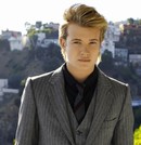 Ed Speleers : Hunk of the Day