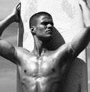 Alex Eroe for Mugler : VGL