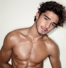 Your Hunk of the Day: Marlon Texeira