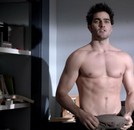 Your Hunk of the Day: Tyler Hoechlin 