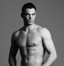 Your Hunk of the Day: Alexandre F