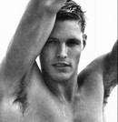 Your Hunk of the Day: Justin Bruening